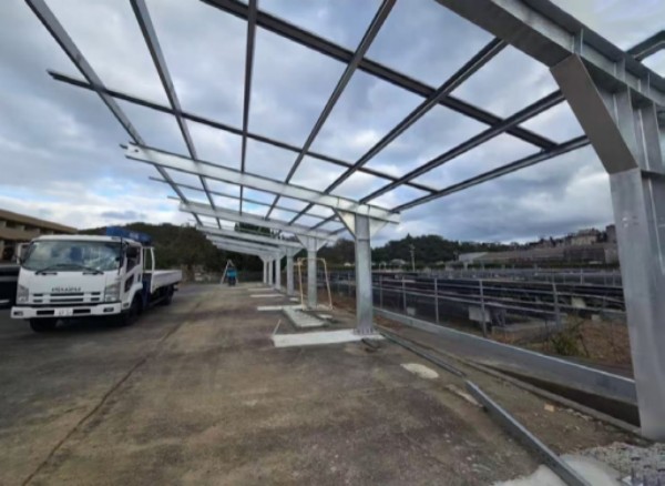 Honor Energy: 태양열 간이 차고의 무한한 가능성을 재정의합니다