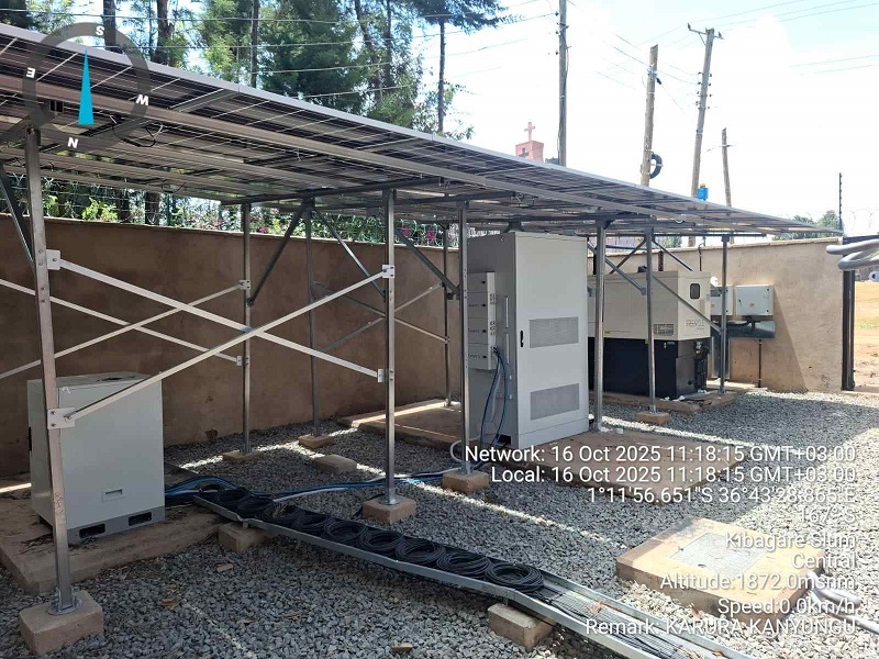 케냐의 100개 태양광 타워: SOLARFARM이 연간 120만 리터의 디젤을 절약하는 방법